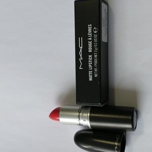Matte Lipstick